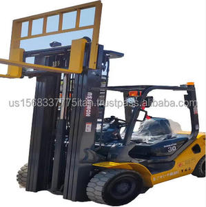 Montacargas Usado KOMATSU 30 de 3 Toneladas con Caja de Cambios de Alto Rendimiento, Motor Diésel, Altura de Elevación de 3m, Llantas Sólidas/Neumáticas - Product Image 1