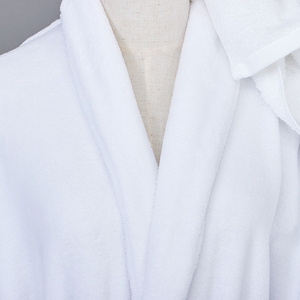 Wholesale Hotel Luxury Thermal Plus Size Coral Velvet Bathrobe Spa <strong>Robe</strong> <strong>Beauty</strong> Salon Night-<strong>robe</strong> Warm <strong>Robe</strong> Embroidery Customized - Product Image 3