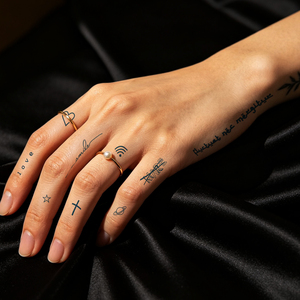 Tatuajes Temporales Impermeables 2026, Semipermanentes, de Larga Duración, Mini Tatuajes Pequeños para Dedos y Manos, Adhesivos Realistas para el Cuerpo, Venta al Por Mayor - Product Image 3