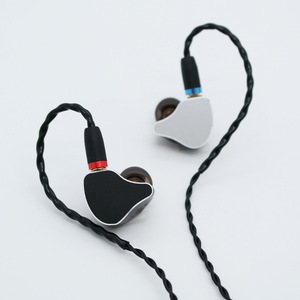 Écouteurs intra-auriculaires Pirole Nightingale MMCX avec câble détachable de 3 m, Hi-Fi, pour monitoring et utilisation informatique - Product Image 1