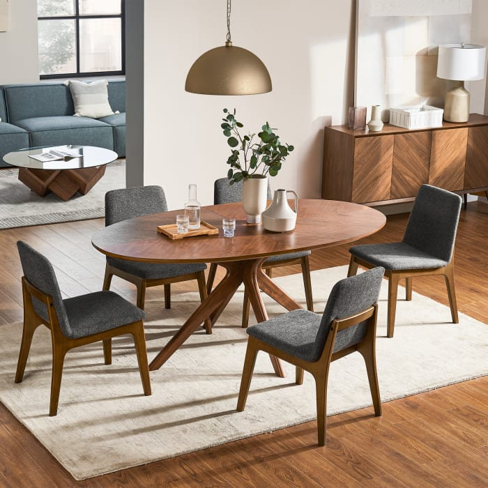 New Arrival High Quality Design OEM Furniture Set Patio Solid Walnut Wooden Kitchen Dining Table for Party Dinner
