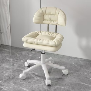 Fauteuil de coiffure rose rembourré, chaise de beauté pivotante avec appui-tête et roulettes - Product Image 3