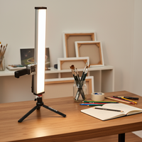 Simock 40W Lampe LED Portable à Télécommande en Aluminium AC/DC, Bicolore et Dimmable pour Vlogging, Créateurs de Contenu, Instagram