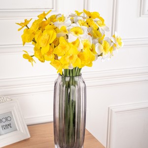 Bouquet de narcisses artificiels Wen Hope, fleurs en soie PU jaunes pour la décoration de la maison et des mariages - Product Image 1