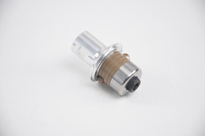 Trasduttore Ultrasonico Rotante Industriale Elettrico 35kHz 300~1200W per Metallo/Bobina con Garanzia di 1 Anno - Product Image 4