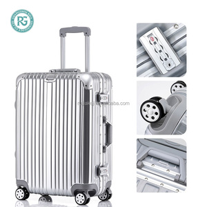 Valigia da Cabina 20 Pollici in Alluminio, Bagaglio a Mano Leggero con Trolley in Metallo per Compagnie Aeree - Product Image 2