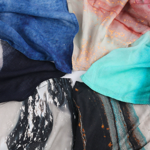 Chất Lượng Cao Tùy Chỉnh Thiết Kế In Hijab Khăn Trùm Đầu Mềm Mại Thoáng Khí Hồi Giáo Phụ Nữ Đá Cẩm Thạch In Bông Modal Hijab - Product Image 6