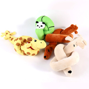 Jouet pour chien PipiTao Original en peluche longue, en forme de saucisse, pour l'auto-entretenement, avec couineur, résistant aux morsures, en stock, vente en gros - Product Image 3