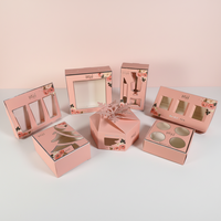 Outil de maquillage de soin de la peau de luxe personnalisé forme spéciale noël cosmétique beauté carton cadeau boîtes d'emballage en papier ensemble avec fenêtre