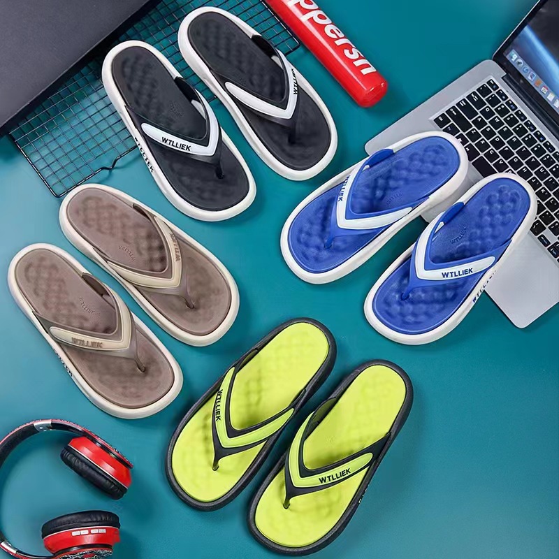 2023 Men's Flip-flops Slippers Non-slip Outdoor Sandals Clamp Slippers Boys Casual Beach Shoes