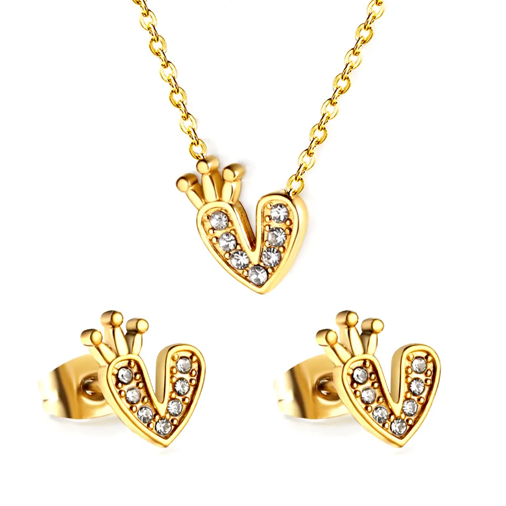 Nuevo Corazón de amor con colgante de corona Pave Zirconia colgante collar pendientes conjuntos al por mayor conjunto de joyería de acero inoxidable personalizado