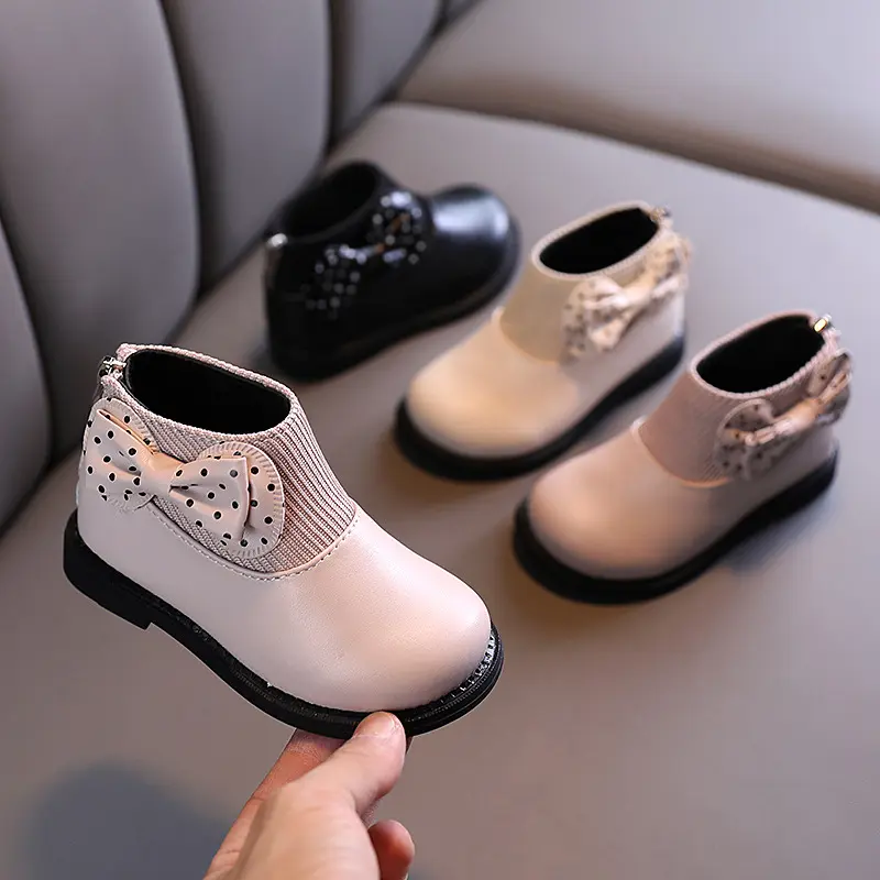 S1012 kid designer shoes Girls winter new soft-soled leather boots with flower cotton boots Martin boots