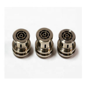 Fabrication de tôles en acier inoxydable de précision personnalisée à grande vitesse pour pièces automobiles avec une tolérance serrée de 0,01 à 0,05 mm, services OEM - Product Image 1