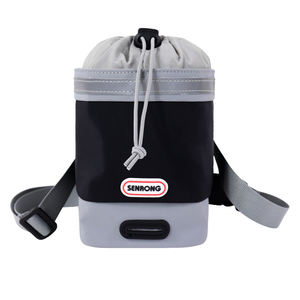 Sac de dressage personnalisé pour chiens avec porte-bouteille d'eau, sac banane de taille, sac à friandises pour promenade, marque privée OEM - Product Image 1