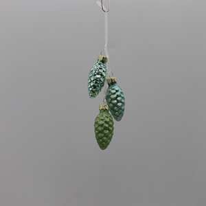 Wholesale Factory Glass-blown <b>Pinecone</b> Shaped Custom Colour Christmas Glass Hanging Ornaments - Product Image 4