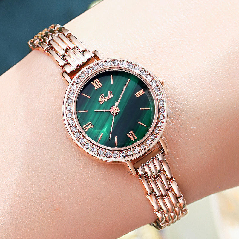 สีเขียว