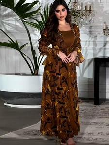 Robe longue de luxe en polyester pour femmes musulmanes, ornée de fleurs et de sequins, coupe ample, élégante pour les fêtes, avec ceinture à nouer, respirante et modeste - Product Image 3