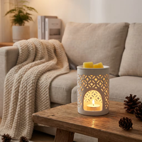 Brûleur d'Huiles Essentielles en Céramique Blanche, Creux, Motif Floral, Chauffe-Cire Fondue, Diffuseur d'Arômes en Porcelaine pour Décoration Intérieure et Spa