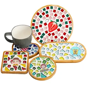 Kit di sottobicchieri a mosaico fai-da-te fatti a mano creativi con materiale a mosaico in vetro colorato per bambini Puzzle Art Crafts Gift