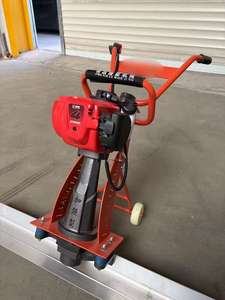 Vibratore per Massetti in Acciaio Inox a Benzina Personalizzato, Macchina Livellatrice per Pavimenti con Motore da 1.2KW - Product Image 2