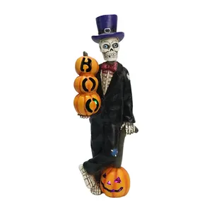 Halloween Sculpture Decorations Artificial Resin Statue with Pumpkin and Lights Festive Halloween Decorations