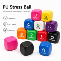 Balle anti-stress personnalisée en mousse PU avec logo sur mesure, carrée de 4,5 cm, pour promotion d'entreprise et cadeaux d'entreprise