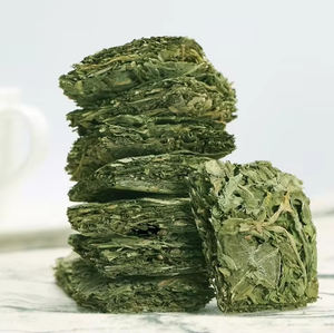 Snack Interattivi per Conigli, Cincillà, Porcellini d'India e Criceti: Croccanti di Tarassaco e Cicoria Misto 10g/sacchetto - Product Image 4