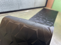 Panneau mural décoratif 3d auto-adhésif en cuir gaufré feuille de revêtement mural 600x2700mm et 600x2950mm