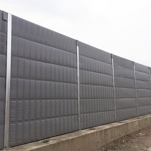 Barrière insonorisée <span class=keywords><strong>anti</strong></span>-<span class=keywords><strong>bruit</strong></span> extérieure Matériau métallique Micro rond et persiennes Barrière acoustique pour autoroute - Product Image 1