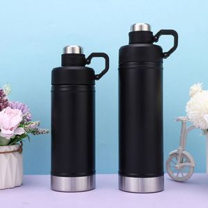 Mug de voyage isotherme 750 ml en acier inoxydable avec poignée pliable, maintient au chaud ou au froid pendant 12 à 24 heures - Product Image 3