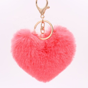 Mignon Coeur En Peluche Boule Sac Pendentif Moelleux Bobble Porte-clés Porte-clés Amour Pom Charme Pendentif Fourrure <span class=keywords><strong>Pompon</strong></span> pour Femmes et Filles - Product Image 3