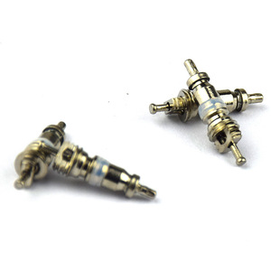 Válvula de Aire Acondicionado Automotriz R12 1/4 Pulgadas de Acero Inoxidable sin Tubo, Válvula de Llenado de Refrigerante de Baja Presión - Product Image 4