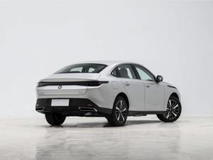 Nuevo Auto Changan Eado PHEV Modelo 2025, Smart New Blue Whale, Híbrido de 5 Plazas, Motor de Aspiración Natural, R17, Volante a la Izquierda, Jiben Auto - Product Image 2