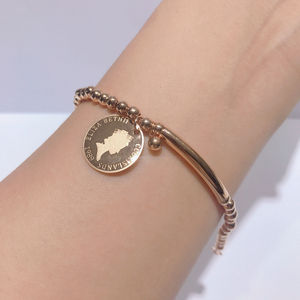 กำไลข้อมือแฟชั่น18K ประดับเหรียญรูปราชินีอลิซาเบธสำหรับผู้หญิงเครื่องประดับทองแท้18K พร้อมใบรับรอง - Product Image 3