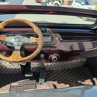 Voiturette de golf électrique de luxe 14 places de style vintage pour la visite des sites touristiques et les réceptions dans les parcs européens