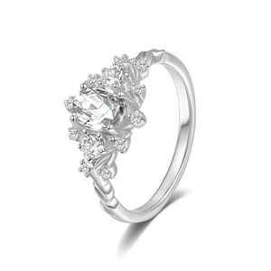 Bague de fiançailles pour femme en moissanite plaquée or 18 carats, taille ovale, motif floral, sertissage à griffes, style romantique, bijoux - Product Image 2