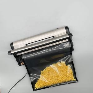 Congélateur sous vide en plastique alimentaire à bas prix sacs <span class=keywords><strong>de</strong></span> scellant sous vide transparents et noirs - Product Image 5