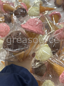 Modèle réaliste de crème glacée Scoop Gelato, fausse nourriture, cône de gaufre crémeux, accessoires de photographie de desserts italiens frais, 3 pièces - Product Image 2