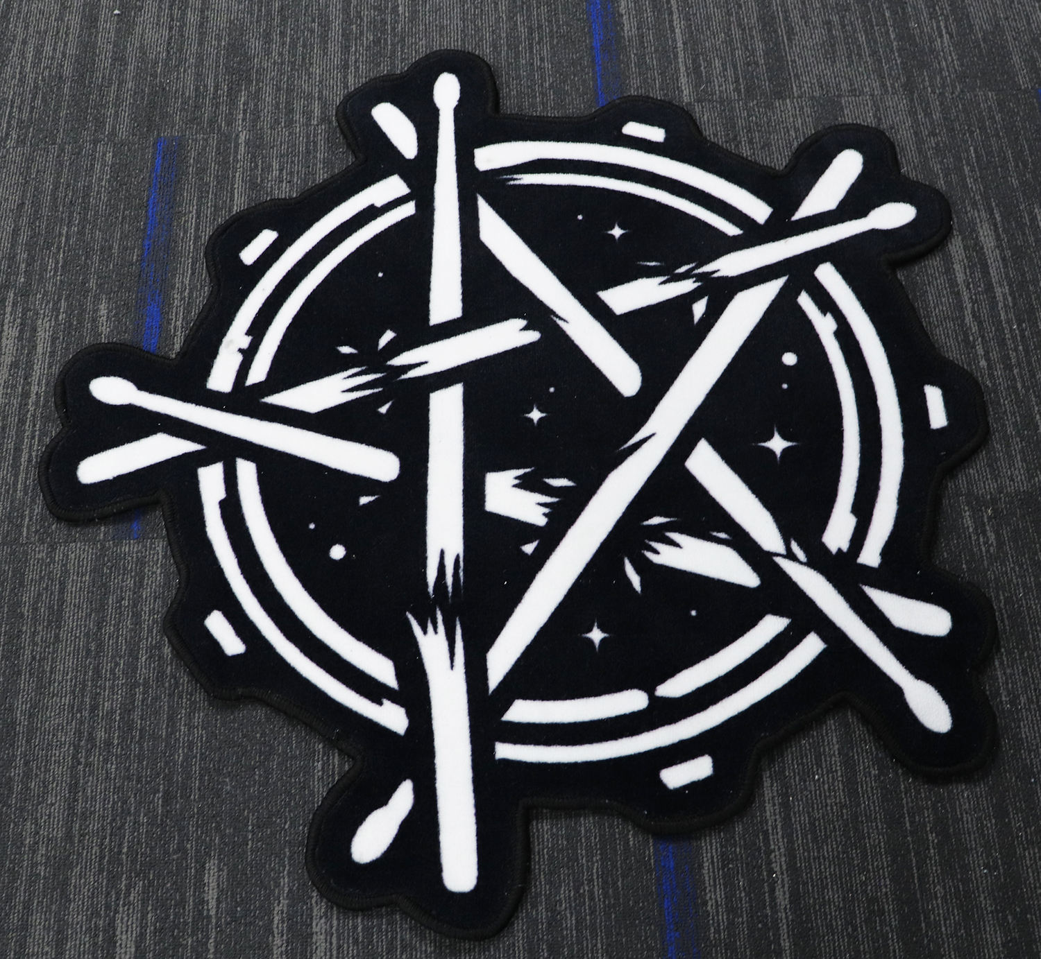 Tapis tufté à la main 04