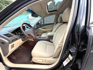 Autos Usados de Alta Calidad a Bajo Precio en Venta, Lexus ES 350, Sistema de Datos de Radio, Asiento del Conductor Eléctrico, Llantas de Aleación - Product Image 4