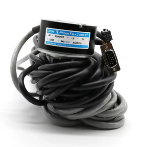 Encodeur incrémental Tamagawa Fa-Coder Ts5233n448 6000P20 L8 5V avec connecteur pour ascenseur - Product Image 1