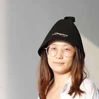 Gorro de Sauna de Lana Pura, Tan Oscuro como la Noche y Tan Fresco como la Brisa del Océano, que Protege tu Cabeza de la Humedad Intensa