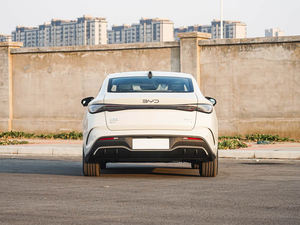 BYD Seal 06 2025 DM-i Édition Pilot 80K`M Premium 1098 Parfait pour <span class=keywords><strong>les</strong></span> trajets quotidiens, <span class=keywords><strong>les</strong></span> sorties en famille et <span class=keywords><strong>les</strong></span> voyages sur de moyennes distances. - Product Image 6