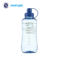 Bouteille d'eau en plastique portable, sans BPA, réutilisable, étanche, avec couvercle rabattable, pour usage extérieur, vente en gros