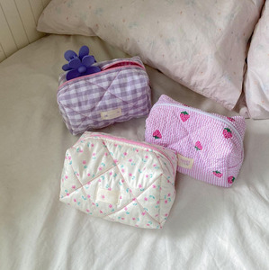 Neceser de Maquillaje Texturizado a Cuadros <span class=keywords><strong>Badtz</strong></span> <span class=keywords><strong>Maru</strong></span>, Bolsa de Cosméticos Tejida - Product Image 6