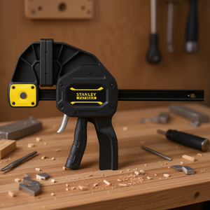 Abrazadera de Barra Stanley Fatmax XL de 12 Pulgadas, Abrazadera de Acero Resistente para Trabajos en Madera y Metal - Product Image 3