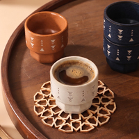Tasse à café en céramique empilable d'Arabie Saoudite, motif géométrique tribal, tasse à Qahwa arabe avec logo personnalisé