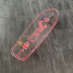 रिक्त स्केटबोर्ड डेक फैशन डिजाइन एलईडी प्रकाश लेजर पैटर्न skateboards के साथ बिक्री के लिए एक्रिलिक plexi कस्टम स्केटबोर्ड डेक