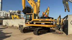 รถขุดตีนตะขาบ เครื่องจักรก่อสร้างสำหรับงานดิน รถขุดมือสอง CAT 325BL อุปกรณ์หนัก รถขุด 20 ตัน ในเซี่ยงไฮ้ - Product Image 4