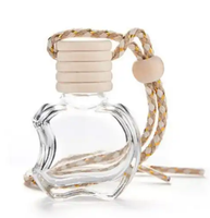Diffuseur de désodorisant de voiture vide 5ml 8ml 10ml bouteille en verre de parfum suspendue de voiture de forme quelconque avec le chapeau en bois